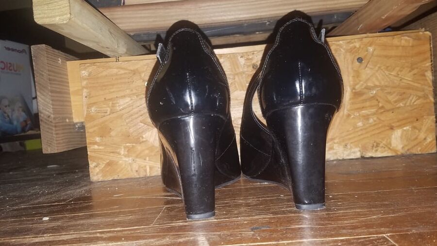 BCBGeneration "Blossom" Wedges - Black Pat.