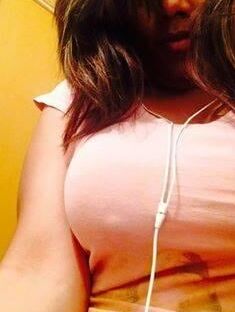 Desi Hot model pic
