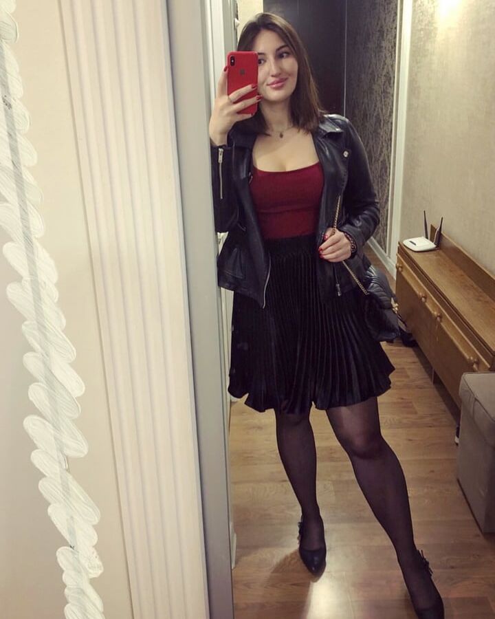 Russian Wife in Pantyhose