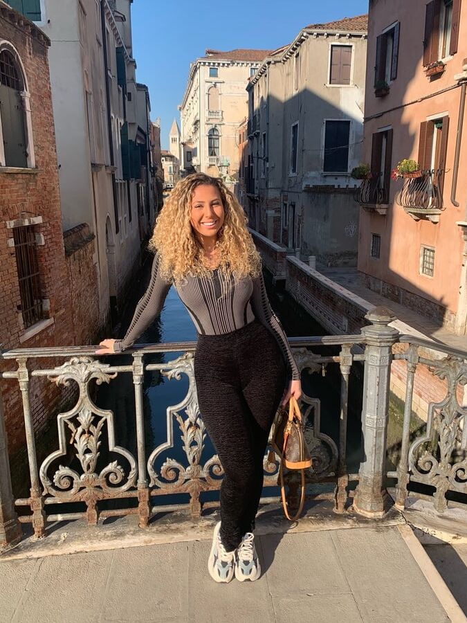 Sexy Stella