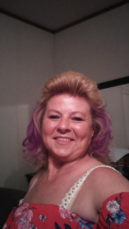 COLD SHOULDER TOPS ON MATURE WOMEN