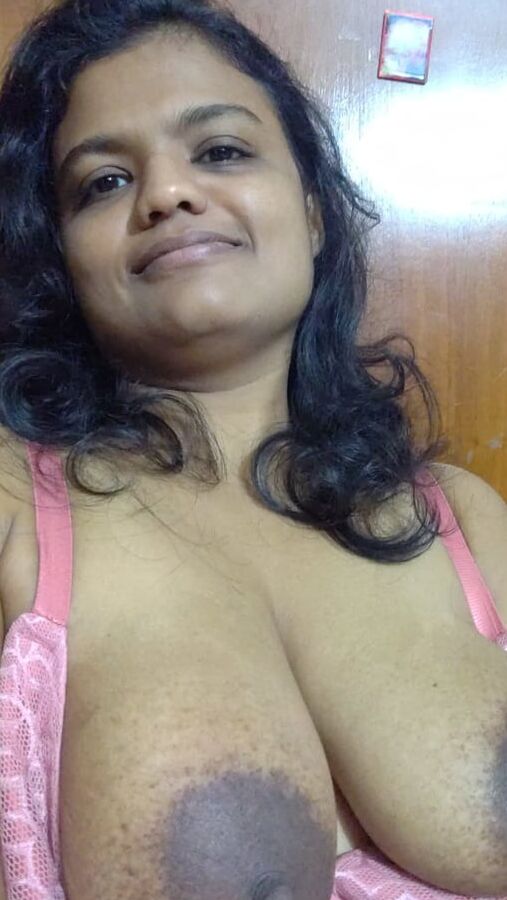 Wifey&;s Tits Out