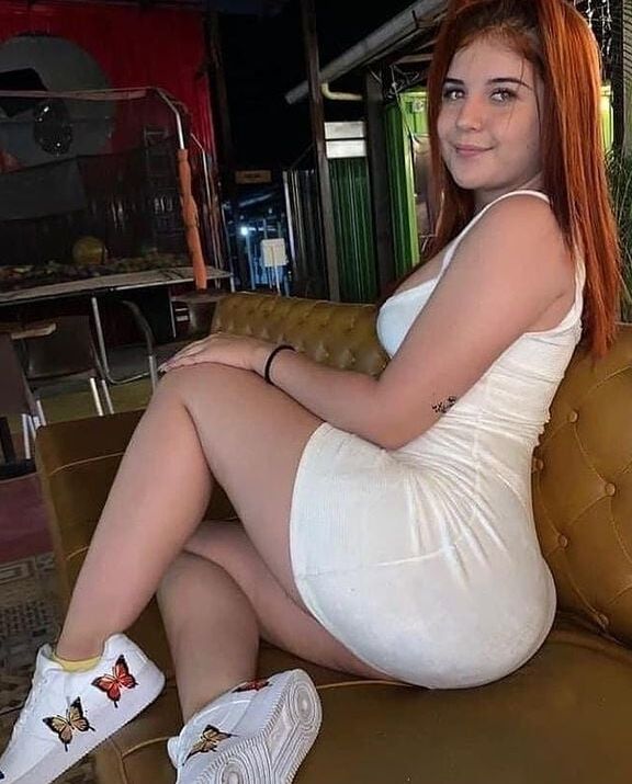 Hot Girl.