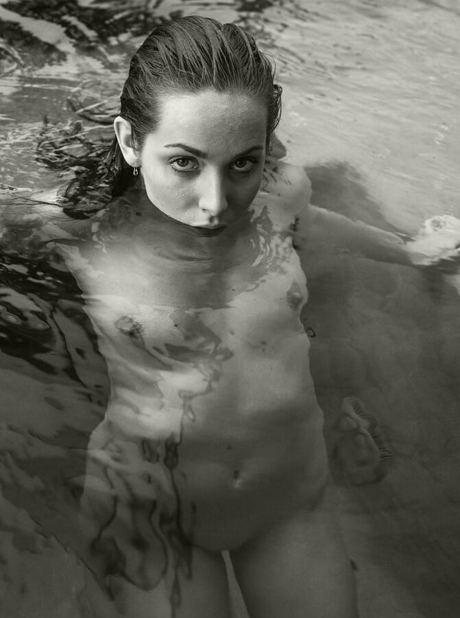 Bailee Mykell pool july