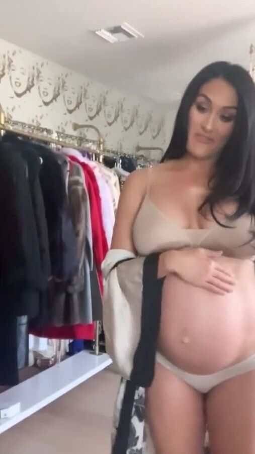 Nikki Bella