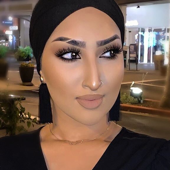 hijab sexy hoe!