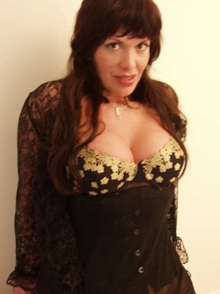 Mature very nice shapes