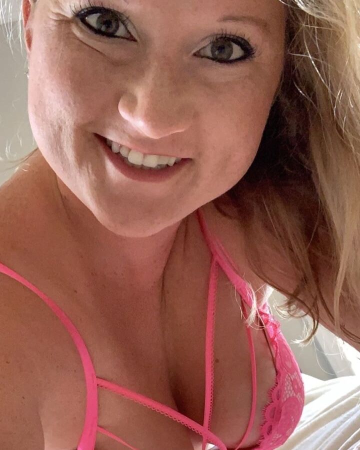 Chubby whore