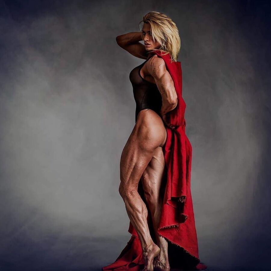 Brie Eubanks! Pretty Young Muscled Model!