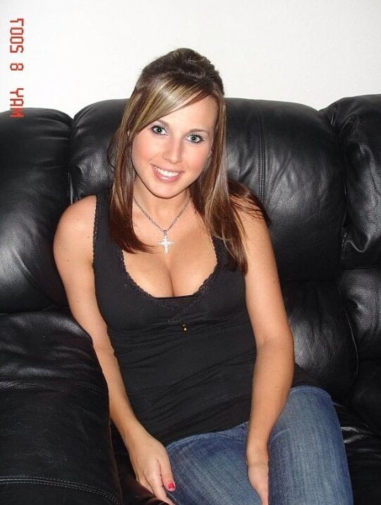 Lisa Wholesome Brunette Great Tan Tits Nice Ass and Face