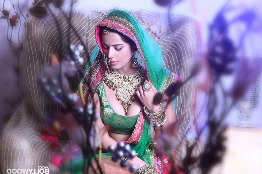 POONAM PANDEY