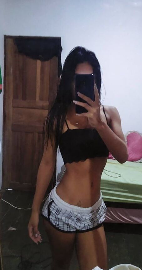 Isa Moreninha Safadinha