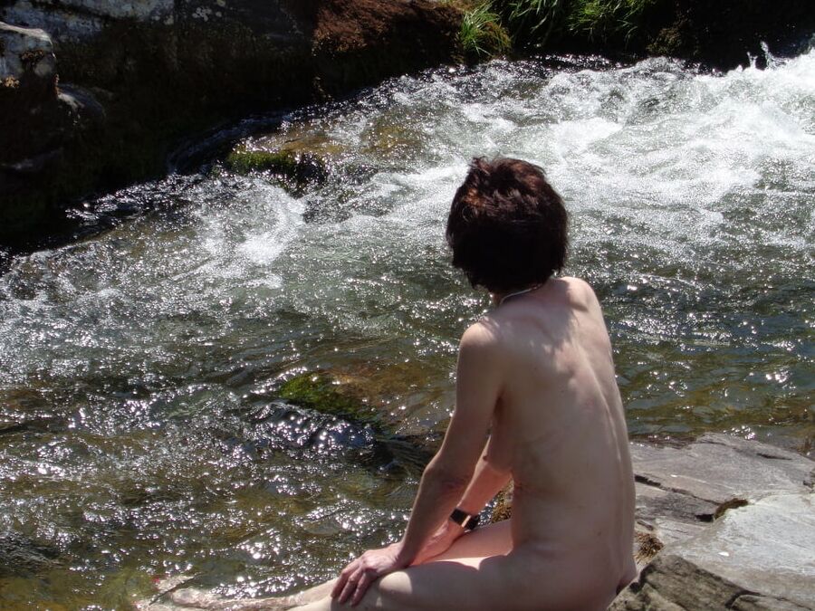 BY THE RIVER IN MOUNTAIN