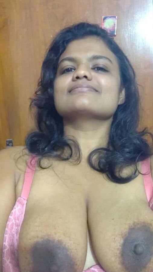 Wifey&;s Tits Out