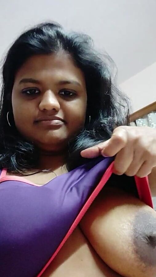 Wifey&;s Tits Out