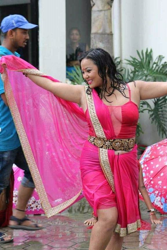 NEPALI HORNY SINGER HOT PIXS