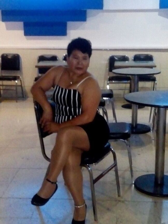 cachonda abuela