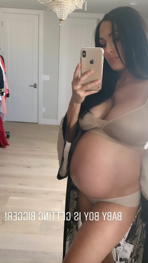 Nikki Bella