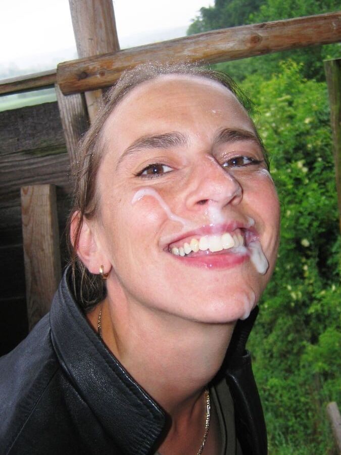 Milf gets great facial