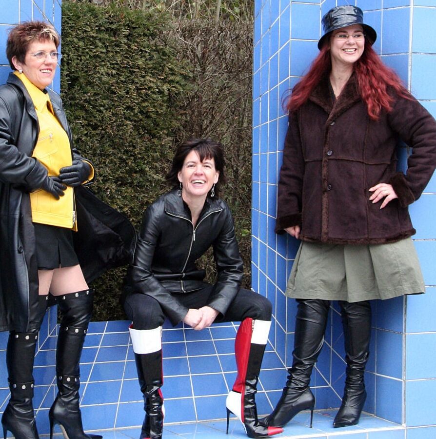Booted Babes - BBCD