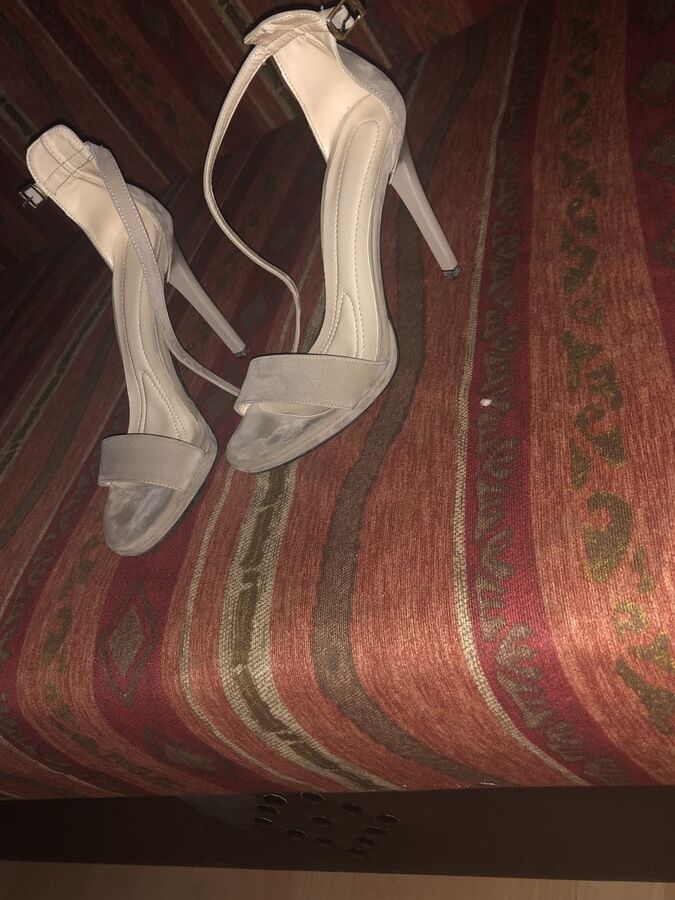 Fuck and cum on girlfriend Heels