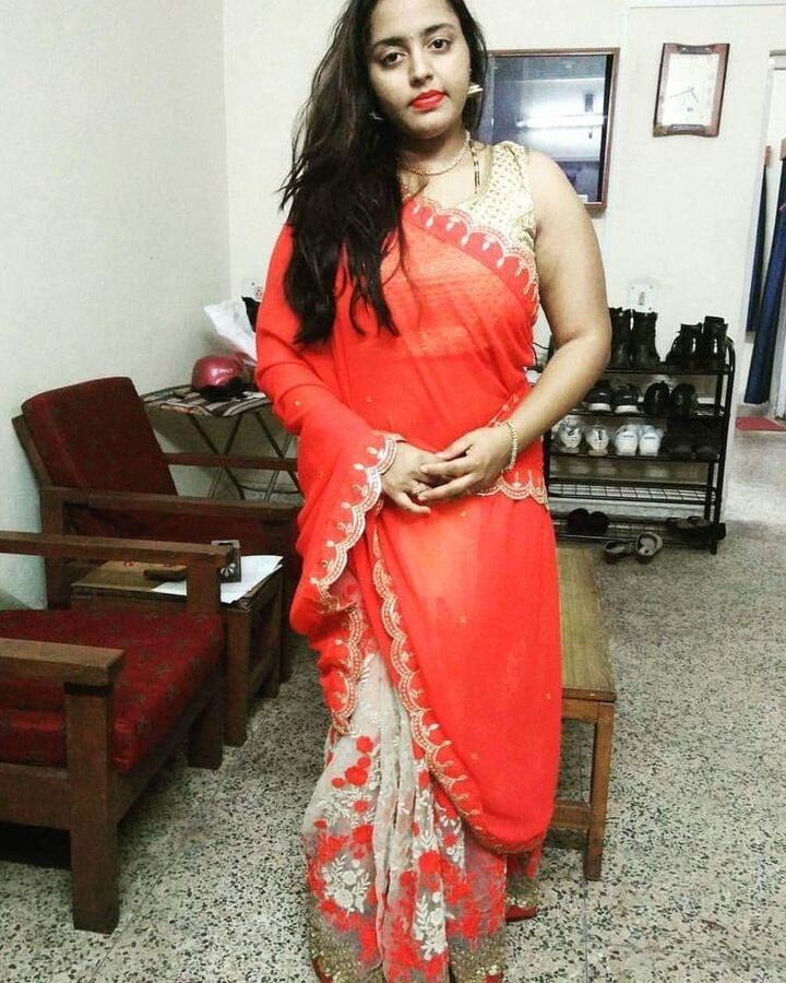 Modern look in sexy didi neha