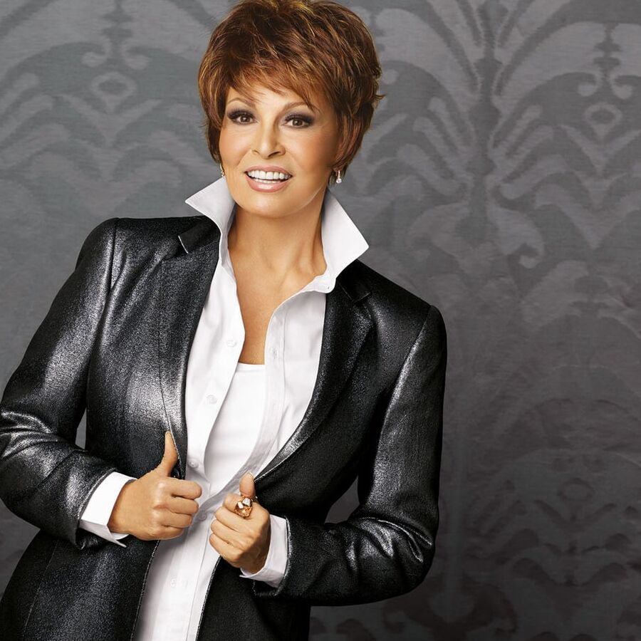 Female Celebrity - Raquel Welch