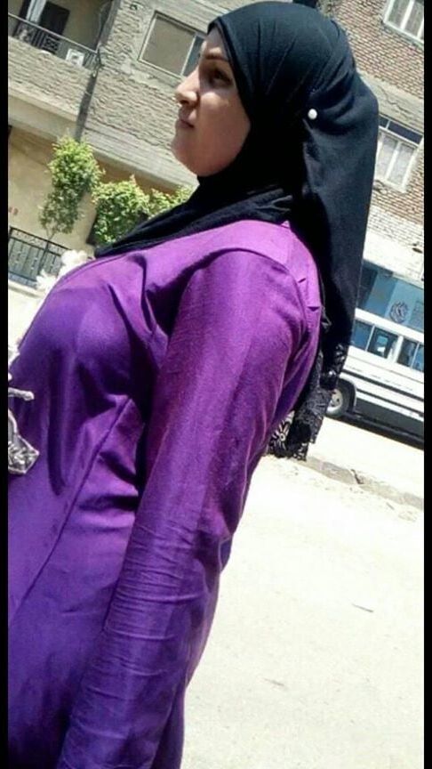 Arabian Neswan Metnaka