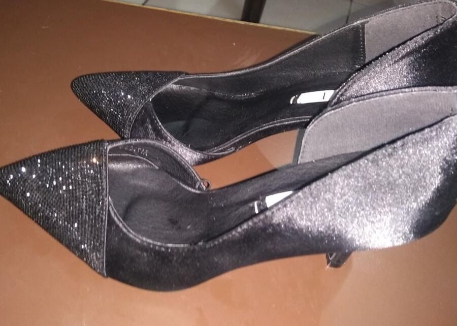 MY WIFE&;S SEXY HEELS