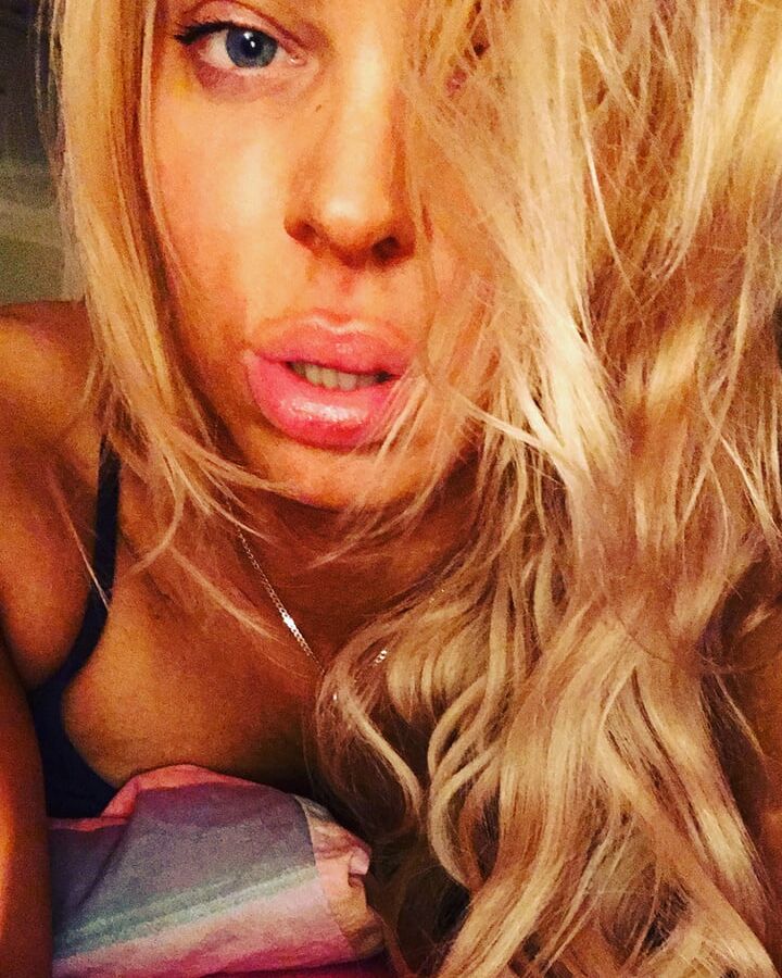 Sexy as fuck Chav Slut