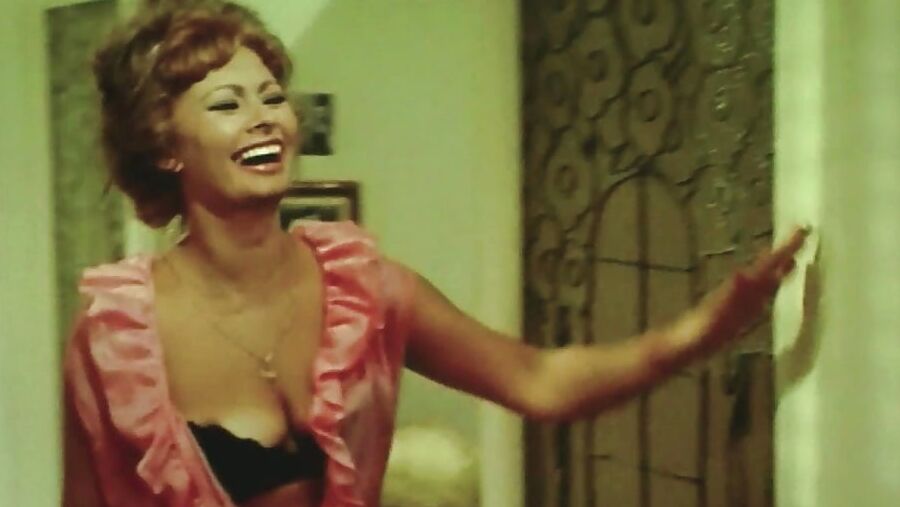 Classic Beauty : Sofia Loren