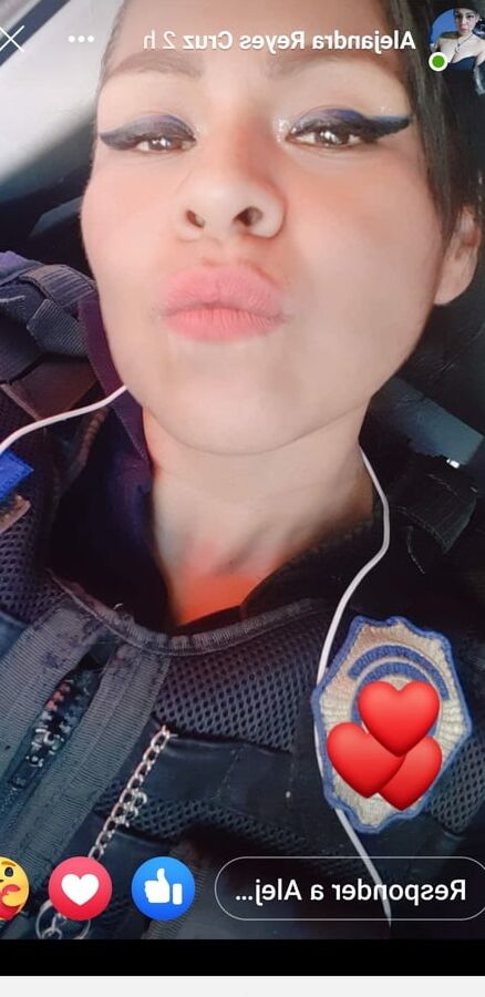 Alejandra Reyes Cruz (Policia)