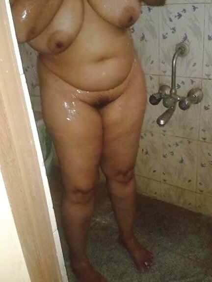 Policz rakhi bhabhi litre milk packet