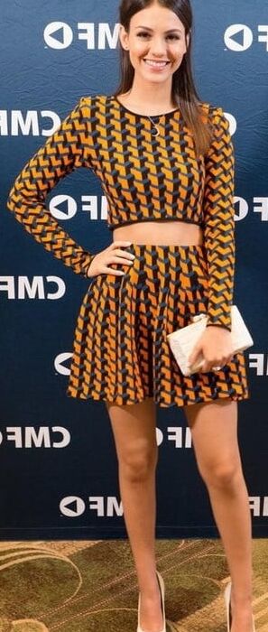 VICTORIA JUSTICE PICTURES