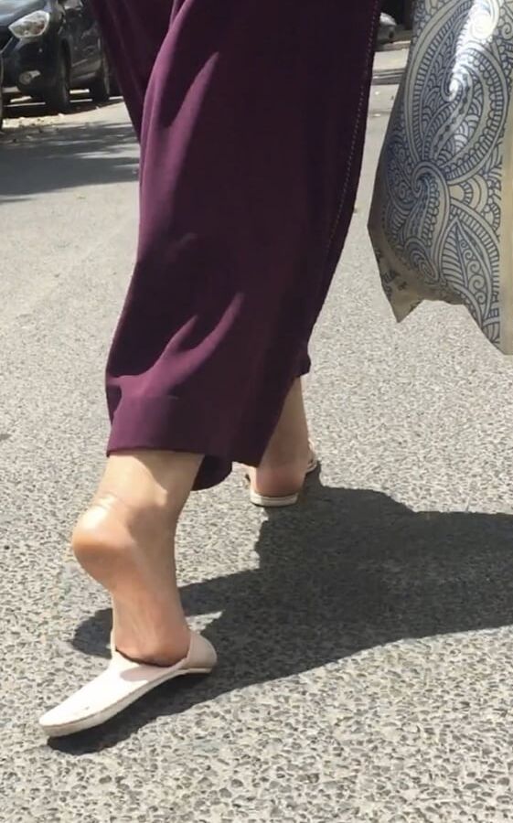 Arab hot wifes