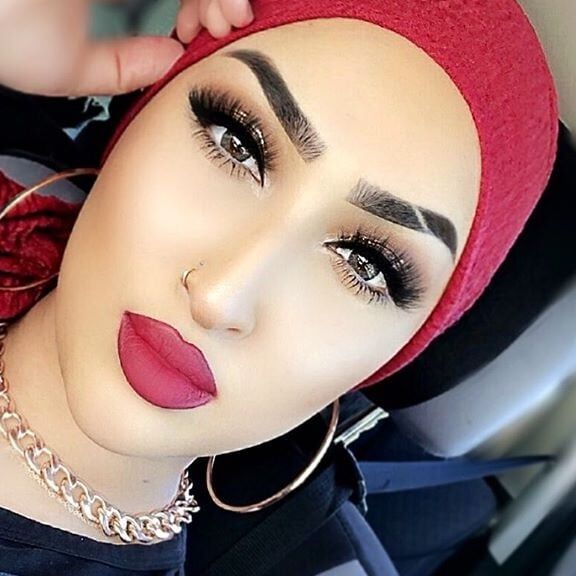 hijab sexy hoe!
