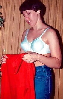 ELIZABETH FROM CALIFORNIA USA