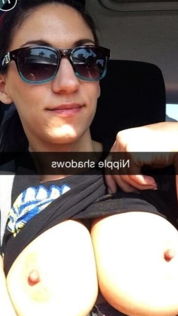 That&;s what she posted (Selfie in English)