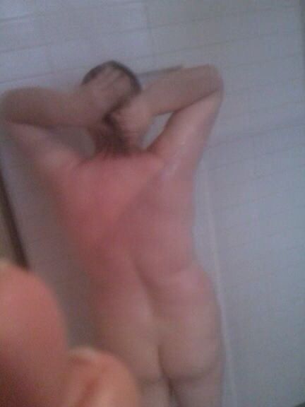 Big mature rear in shower