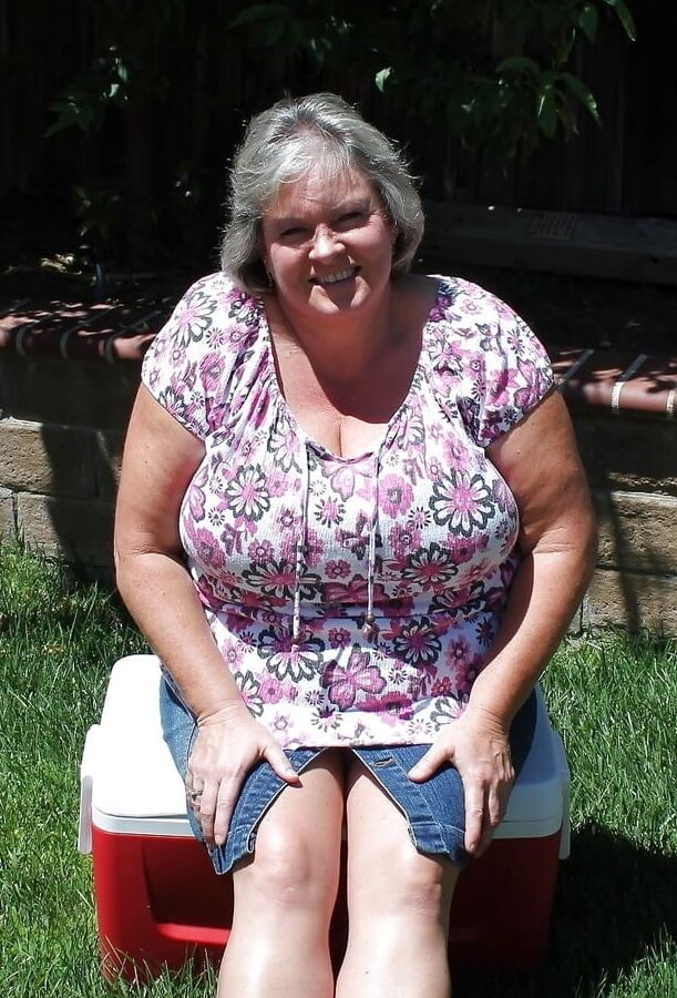 Clothed Granny - Big Boobs