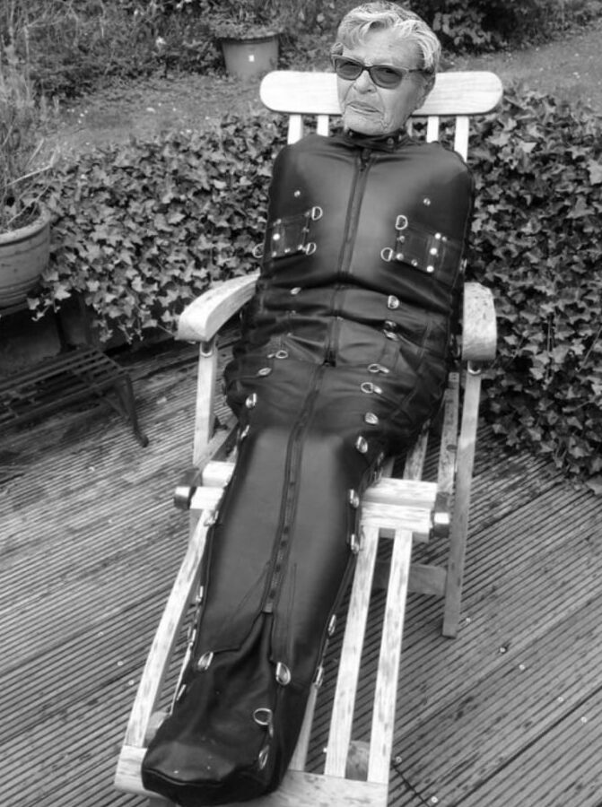 Leather hookers Leder Nutten