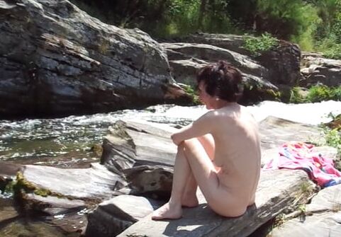 BY THE RIVER IN MOUNTAIN