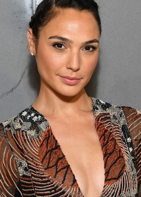 GAL GADOT PICTURES
