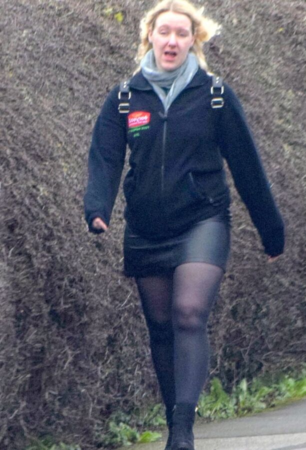 Street Pantyhose - Clueless BritCunt on the Street
