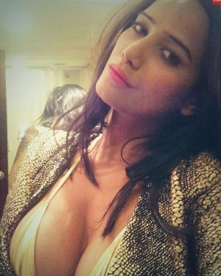 POONAM PANDEY