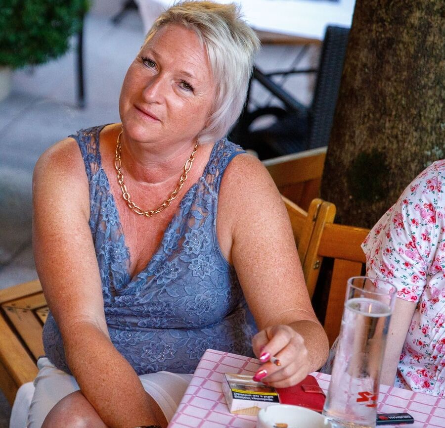 business milfs