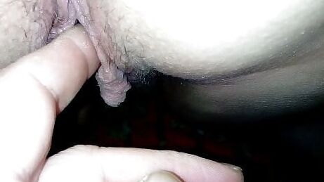 Userin horny pussy
