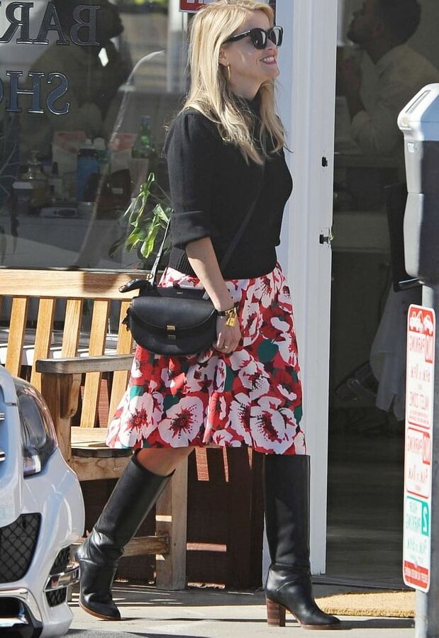 Female Celebrity - Reece Witherspoon
