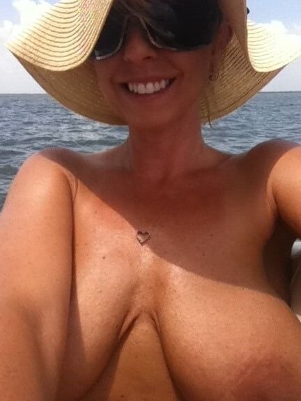 Boat Girls Approved