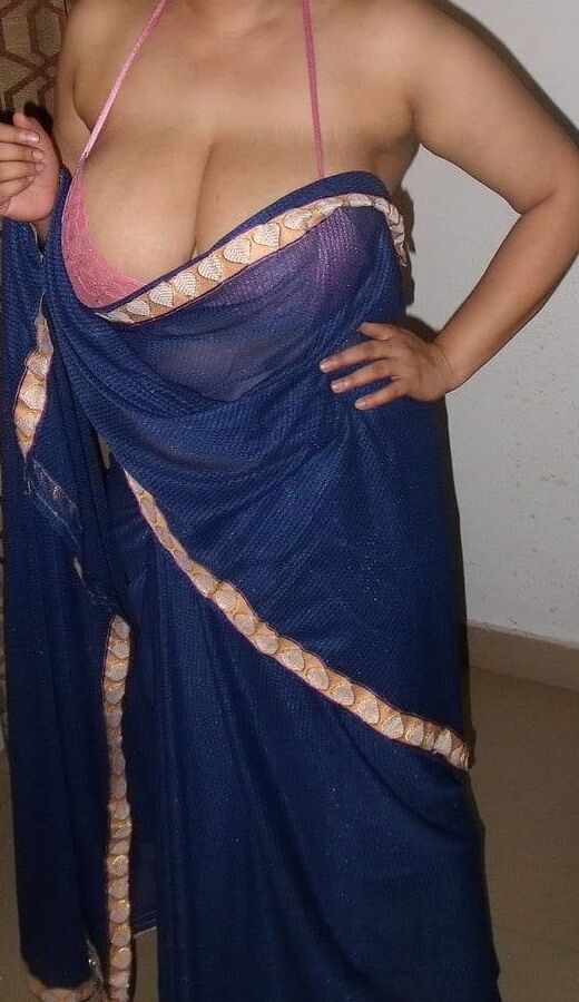 HOT BIG BOOBSWALI BHABHI